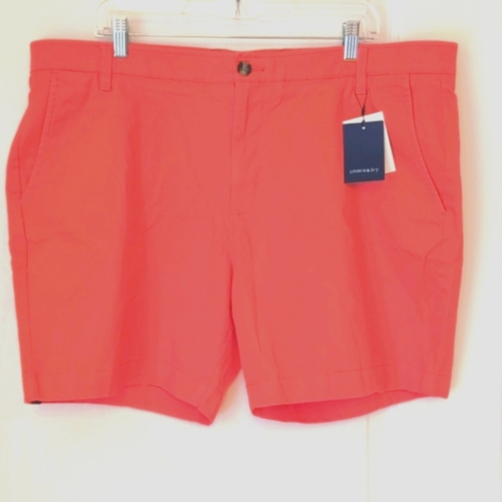 Crown & Ivy Motion Flex Coral Flat Front Shorts. Size 42. NWT $50